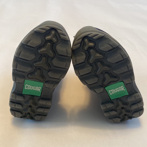 Cougar boots winter. Size 5. Navy with orange stitching. - Picture 3 of 4